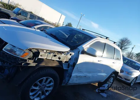 2014 Jeep Grand Cherokee Laredo z USA, uszkodzony, nr VIN 1C4RJEAG2EC270866